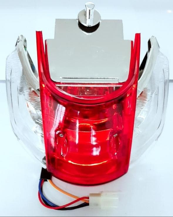 CSL Tail Lamp - Honda Variant image - XRM ALL WHITE / RED - CSL-CSL-TAIL-LAMP-HONDA-022B681A-XRM-ALL-WHITE-RED-CCEC19A7