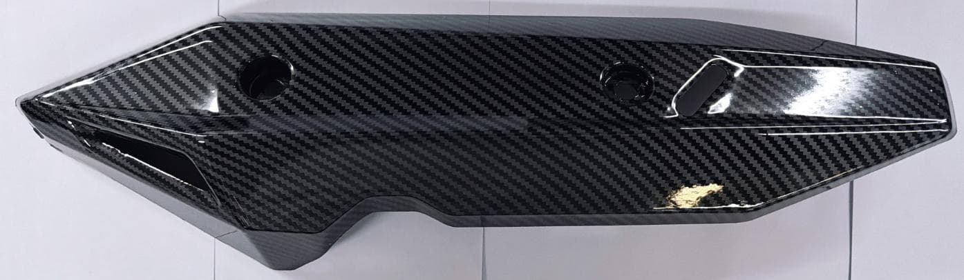CSL PLASTIC ACCESSORIES - Honda Variant image - MUFFLER COVER CLICK125 I/CLICK 150 I V2/V3 (排气管罩) / CARBON - CSL-CSL-PLASTIC-ACCESSORIES-HONDA-E53F7CB4-MUFFLER-COVER-CLICK125-I-CLICK-150-I-V2-V3-CA-26C11D5