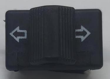 CSL UNIVERSAL SWITCH Variant image - SIGNAL LIGHT SWITCH UNIVERSAL SMALL - CSL-CSL-UNIVERSAL-SWITCH-E5A1931C-SIGNAL-LIGHT-SWITCH-UNIVERSAL-SMALL-B6CFFFB9